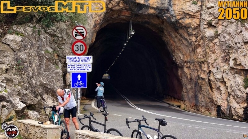 &Tau;&omicron;ύ&nu;&epsilon;&lambda; &Sigma;&omicron;&upsilon;&rho;ά&delta;&alpha;&sigmaf;