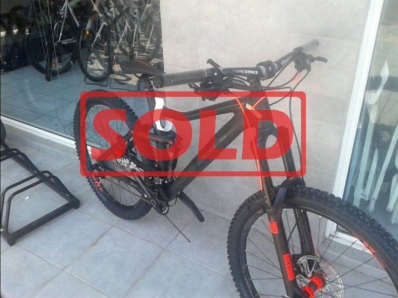 &Pi;&omega;&lambda;&epsilon;ί&tau;&alpha;&iota; &pi;&iota;&rho;&omicron;ύ&nu;&iota; ROCKSHOX PIKE RC 27,5 160