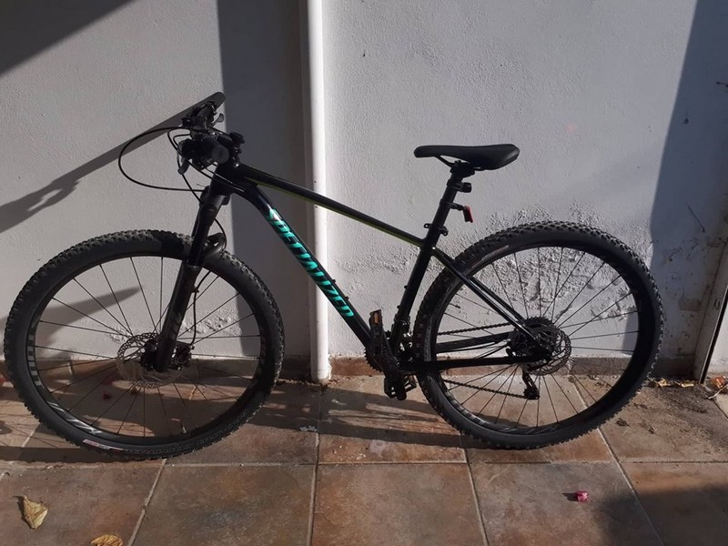 &Pi;&omega;&lambda;&epsilon;ί&tau;&alpha;&iota; Specialized Rockhopper Pro 2018