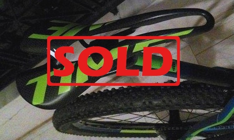 &Pi;&omega;&lambda;&epsilon;ί&tau;&alpha;&iota; &Sigma;έ&lambda;&alpha; Full Carbon Time