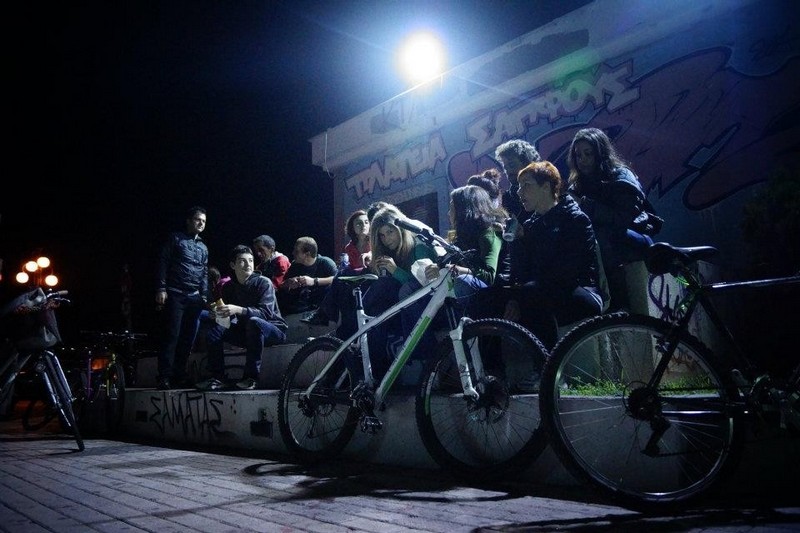 &Theta;&epsilon;&alpha;&tau;&rho;&omicron;&pi;&omicron;&delta;&eta;&lambda;&alpha;&tau;ά&delta;&alpha;