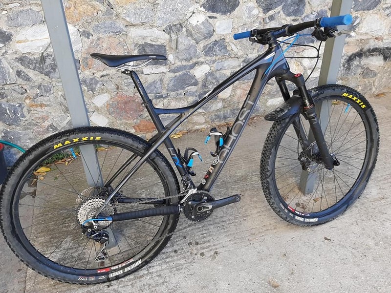 &Pi;&omega;&lambda;&epsilon;ί&tau;&alpha;&iota; Gost lector HTX