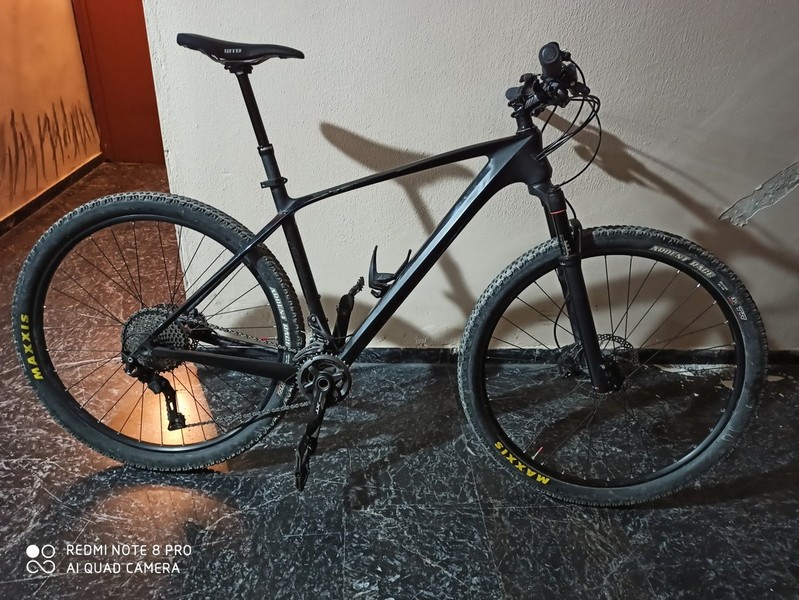 &Pi;&omega;&lambda;&epsilon;ί&tau;&alpha;&iota; Ghost lector carbon 29&rdquo;