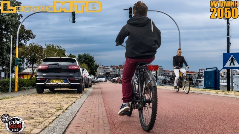 &Tau;&alpha; &alpha;&upsilon;&tau;&omicron;&kappa;ί&nu;&eta;&tau;&alpha; &alpha;&nu;έ&beta;&eta;&kappa;&alpha;&nu; &sigma;&tau;&alpha; &pi;&epsilon;&zeta;&omicron;&delta;&rho;ό&mu;&iota;&alpha;